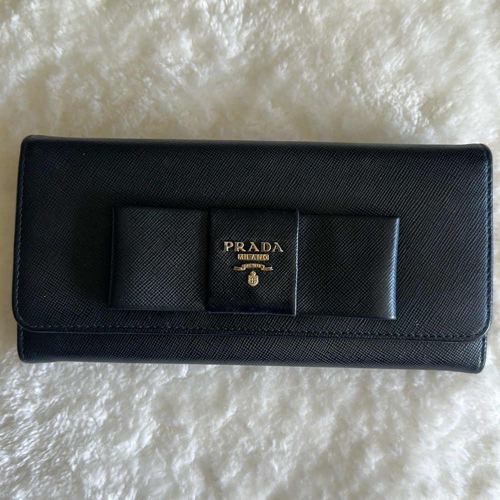 Prada Black Saffiano Fiocco Leather Bow Continental Wallet